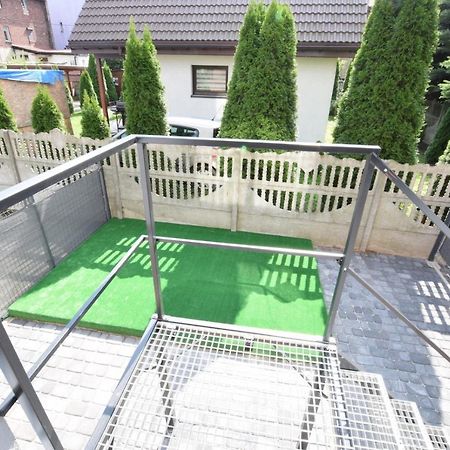 Katowice Chorzow Park Stadion Slaski Apartmenty Siemianowice Śląskie Exteriör bild